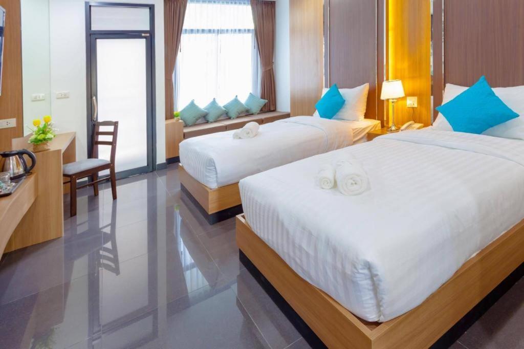 Thanburi Hotel Udon Thani Bagian luar foto