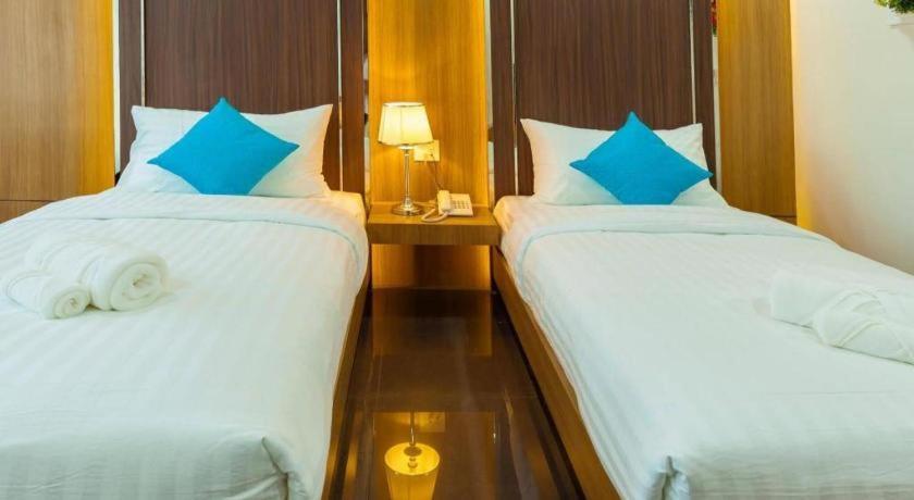 Thanburi Hotel Udon Thani Bagian luar foto